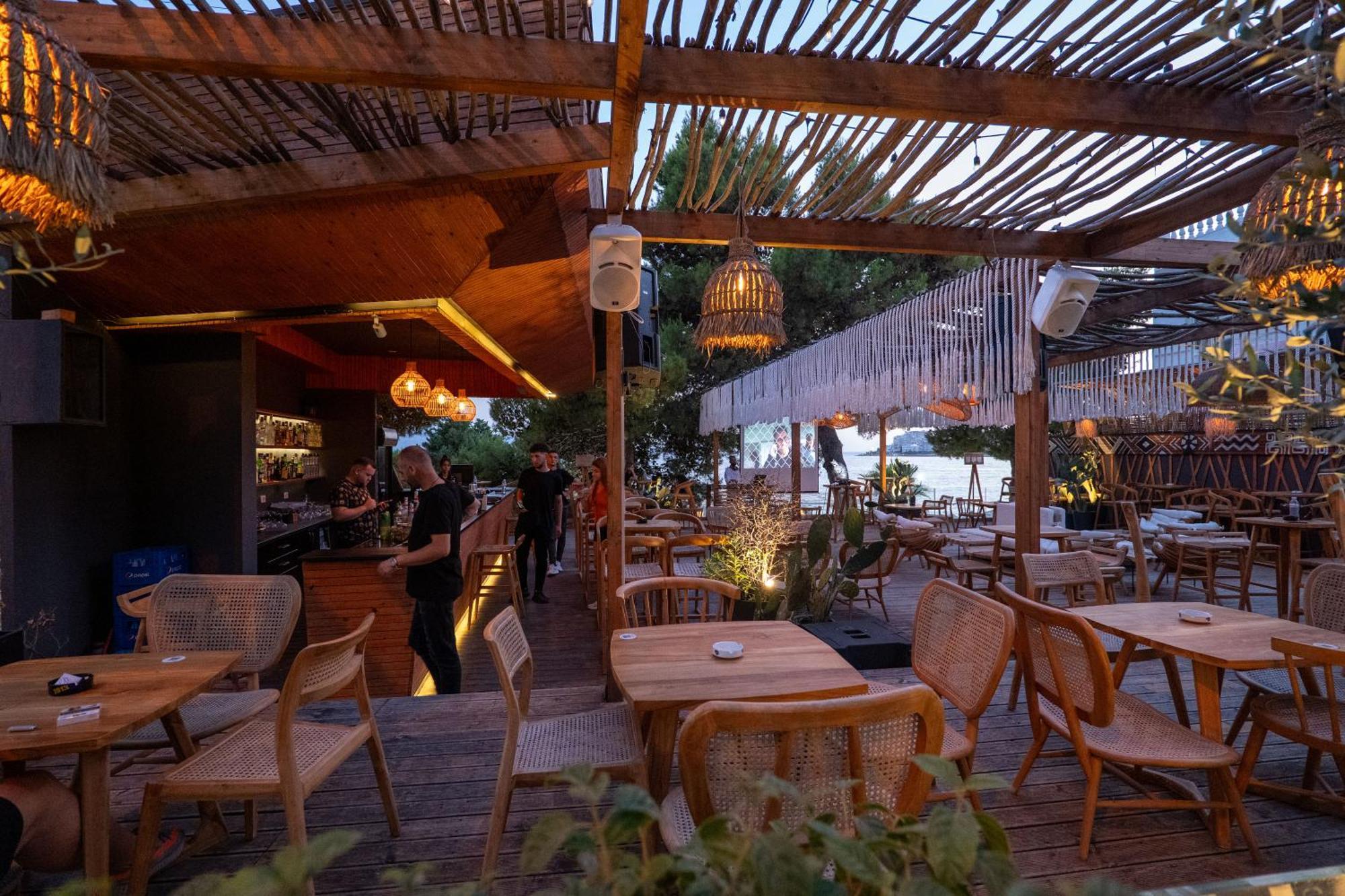 Hotel Sejko Sarande Bagian luar foto