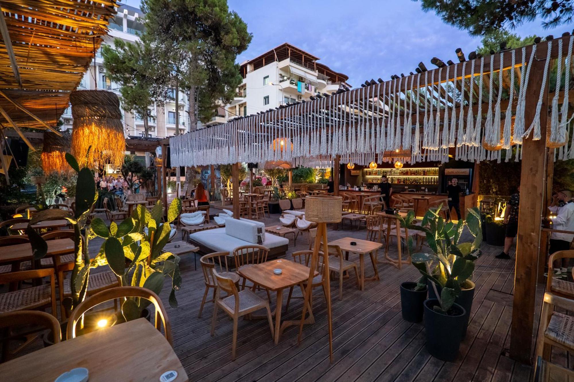 Hotel Sejko Sarande Bagian luar foto