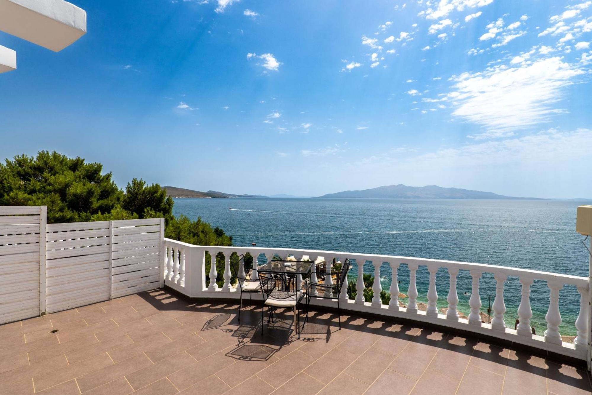Hotel Sejko Sarande Bagian luar foto