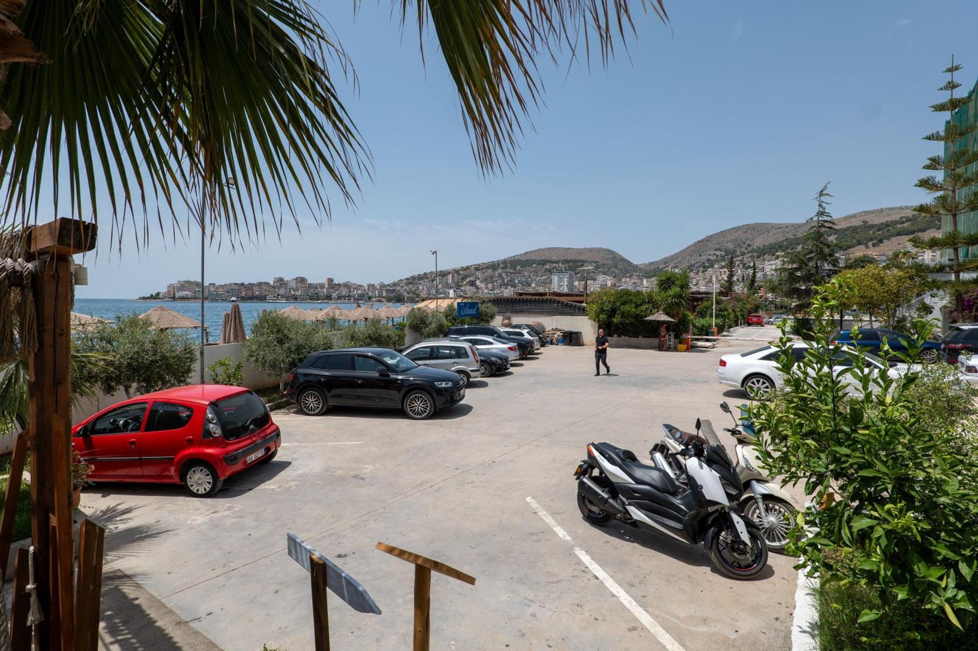 Hotel Sejko Sarande Bagian luar foto