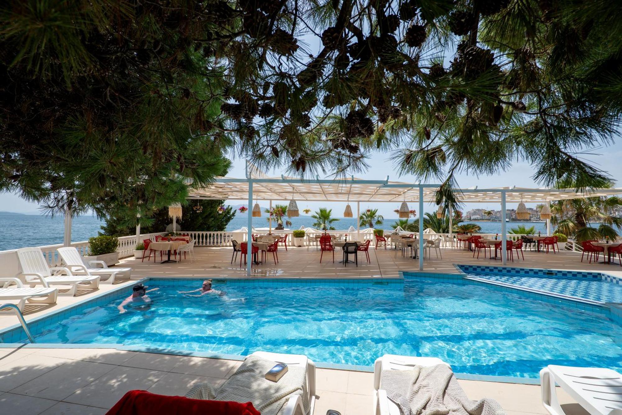 Hotel Sejko Sarande Bagian luar foto